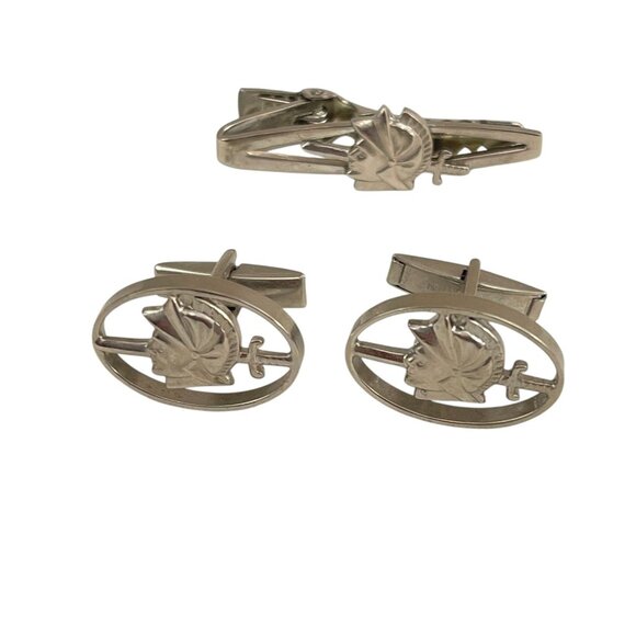 Vintage Triangle Silver Tone Cufflinks & Tie Clip Set Knight Design Mens Accesso - Picture 1 of 8